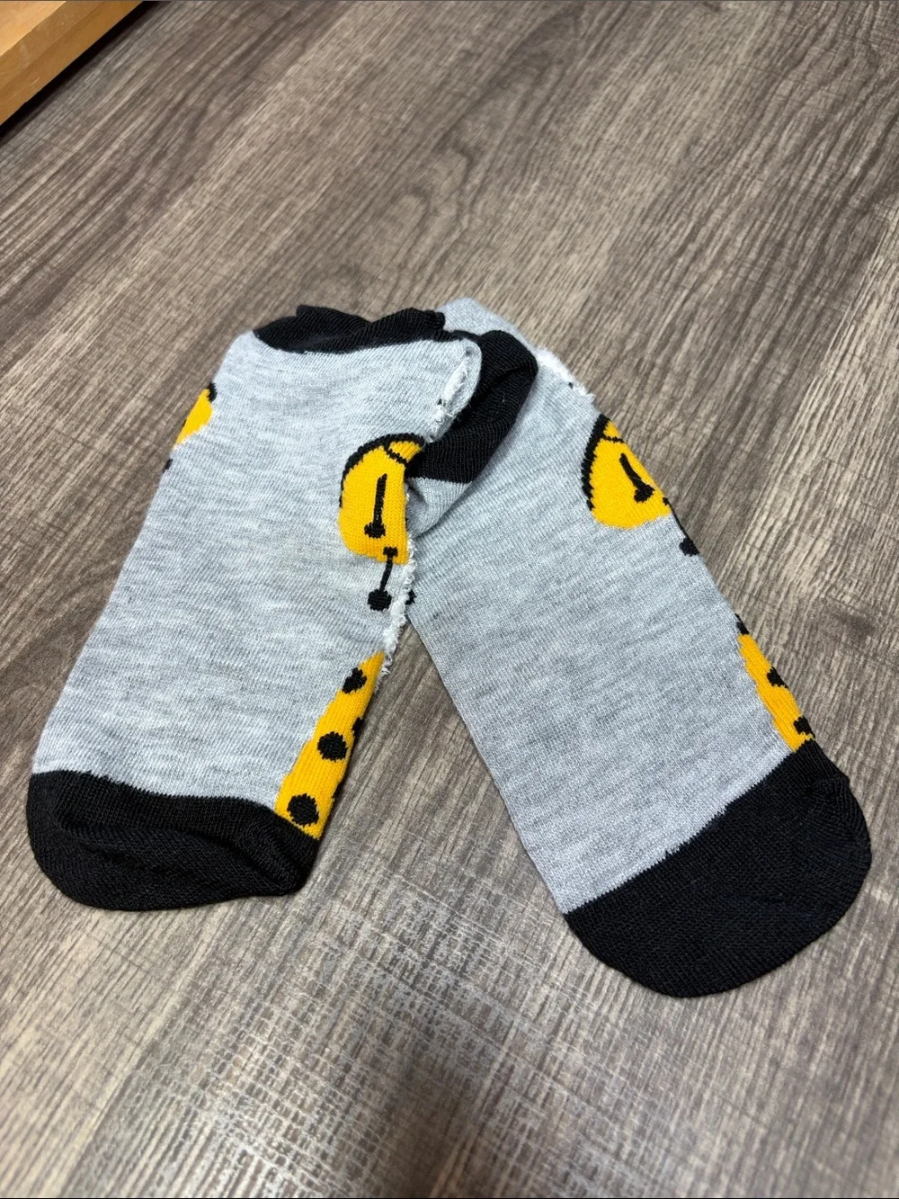 🍍5 for $30🍍 Womens Low-Cut Socks with Yellow Llama Design by Xhilaration